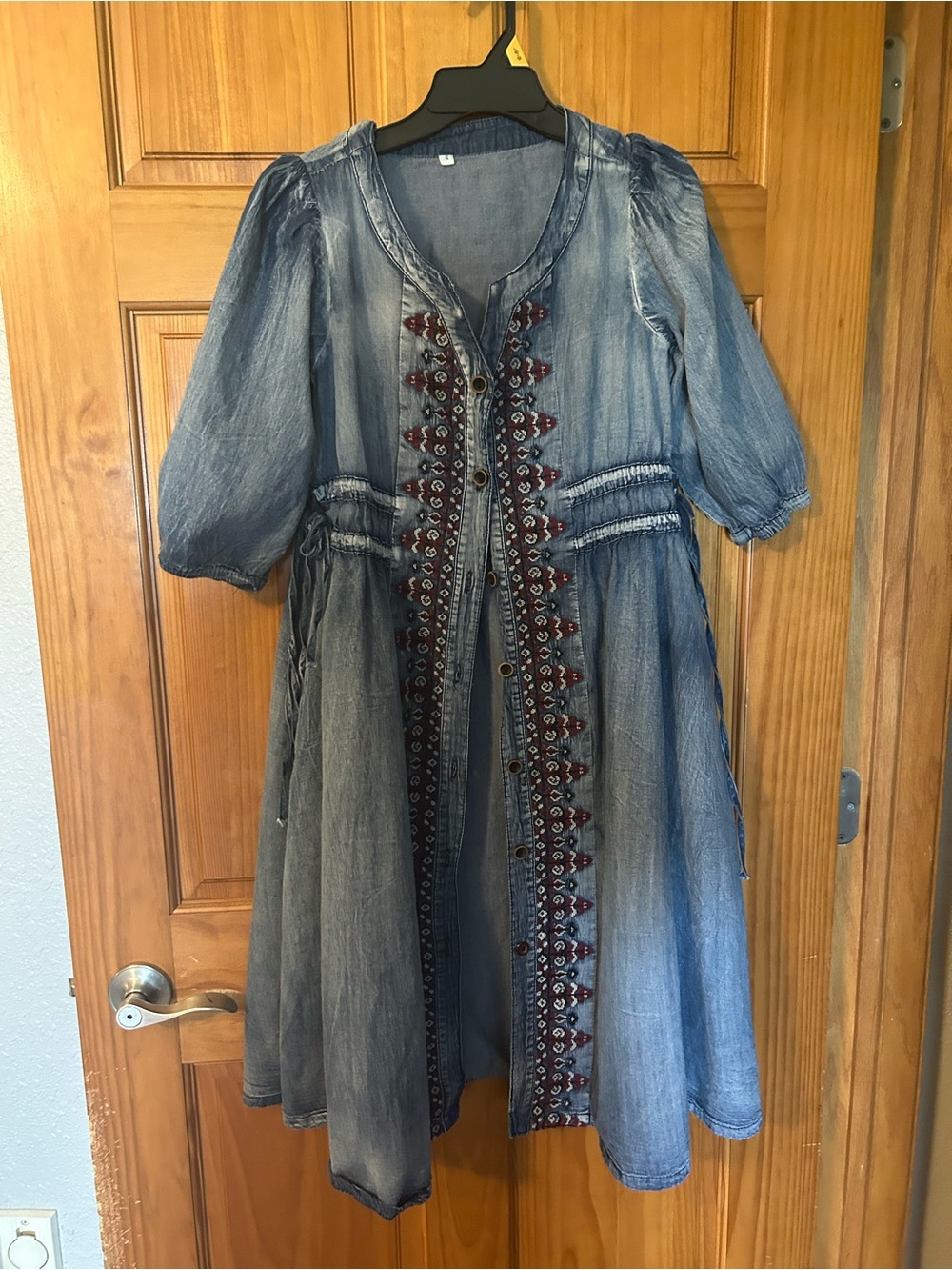 Keer Qiaowa dress